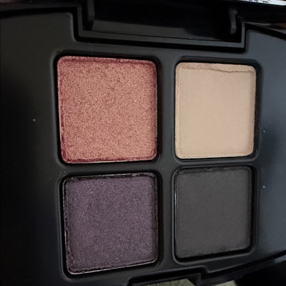 Lancome Other - Lancome Eyeshadow Quad - Rose, Cream, Charcoal, Violet (M1)